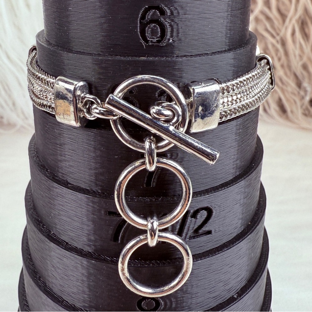 Beautiful Silvertone Button Snap Bracelet With To… - image 2